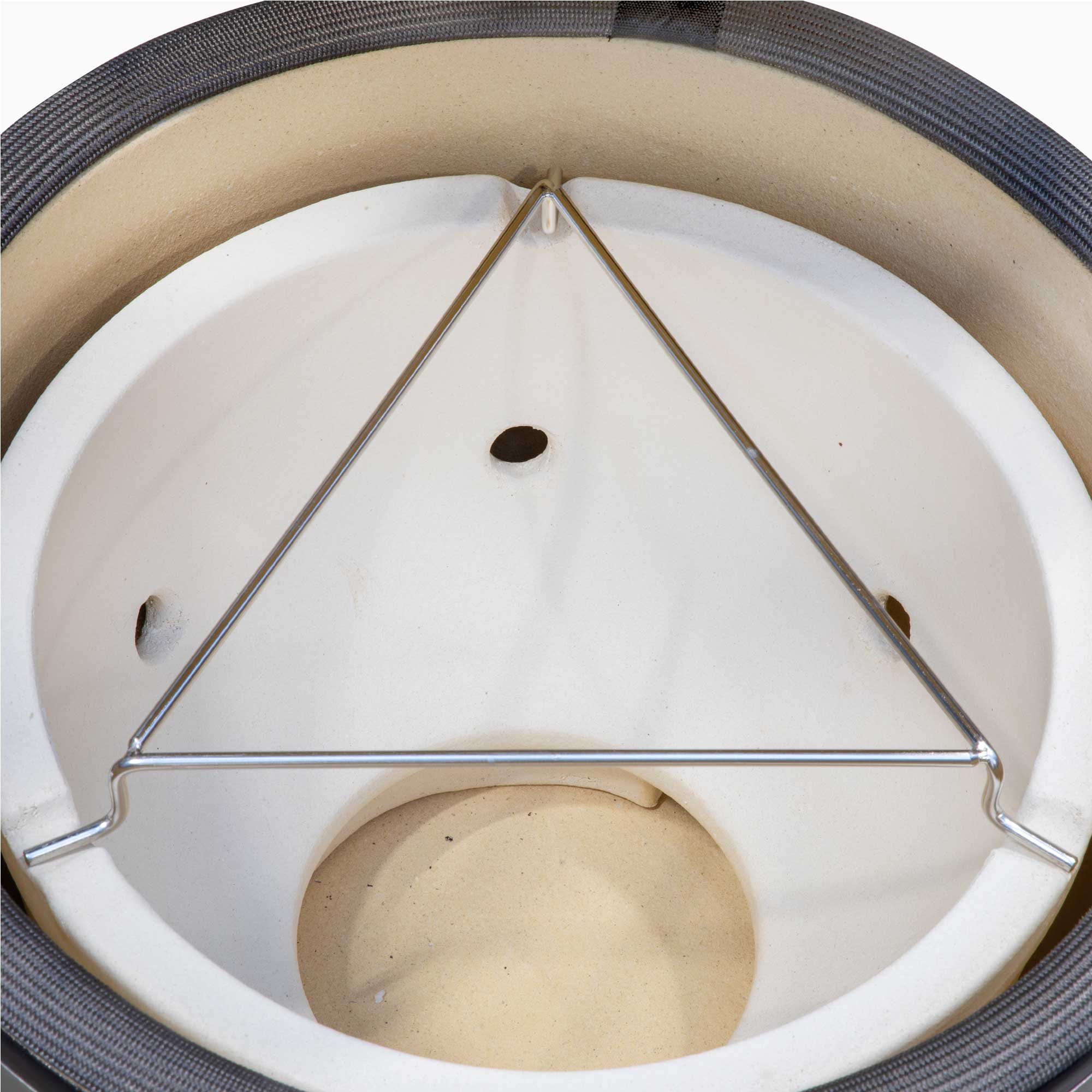 Dellonda DG187 Kamado Accessories Action shot - in use - 2nd perspective