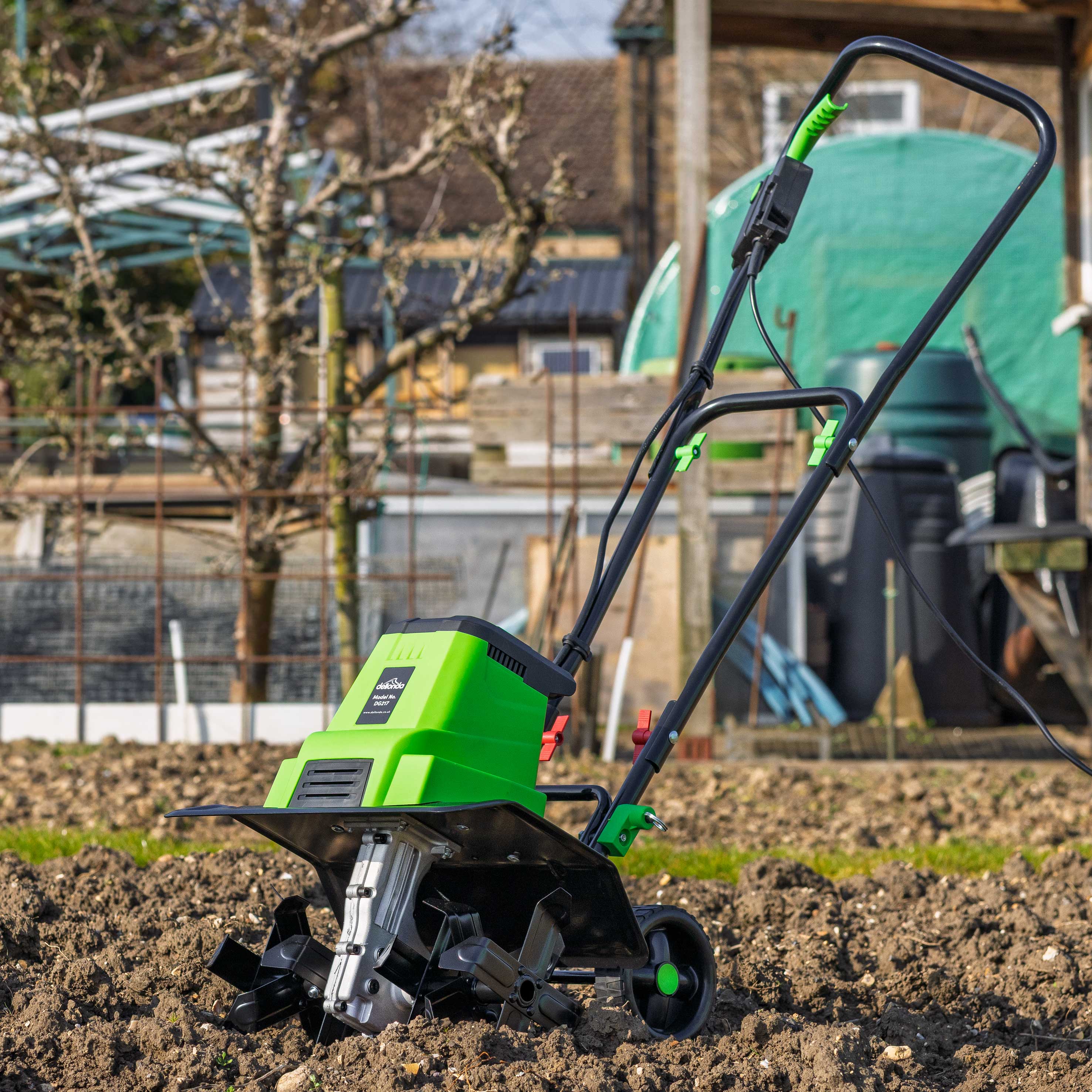 Dellonda DG217 Tillers Action shot - lifestyle
