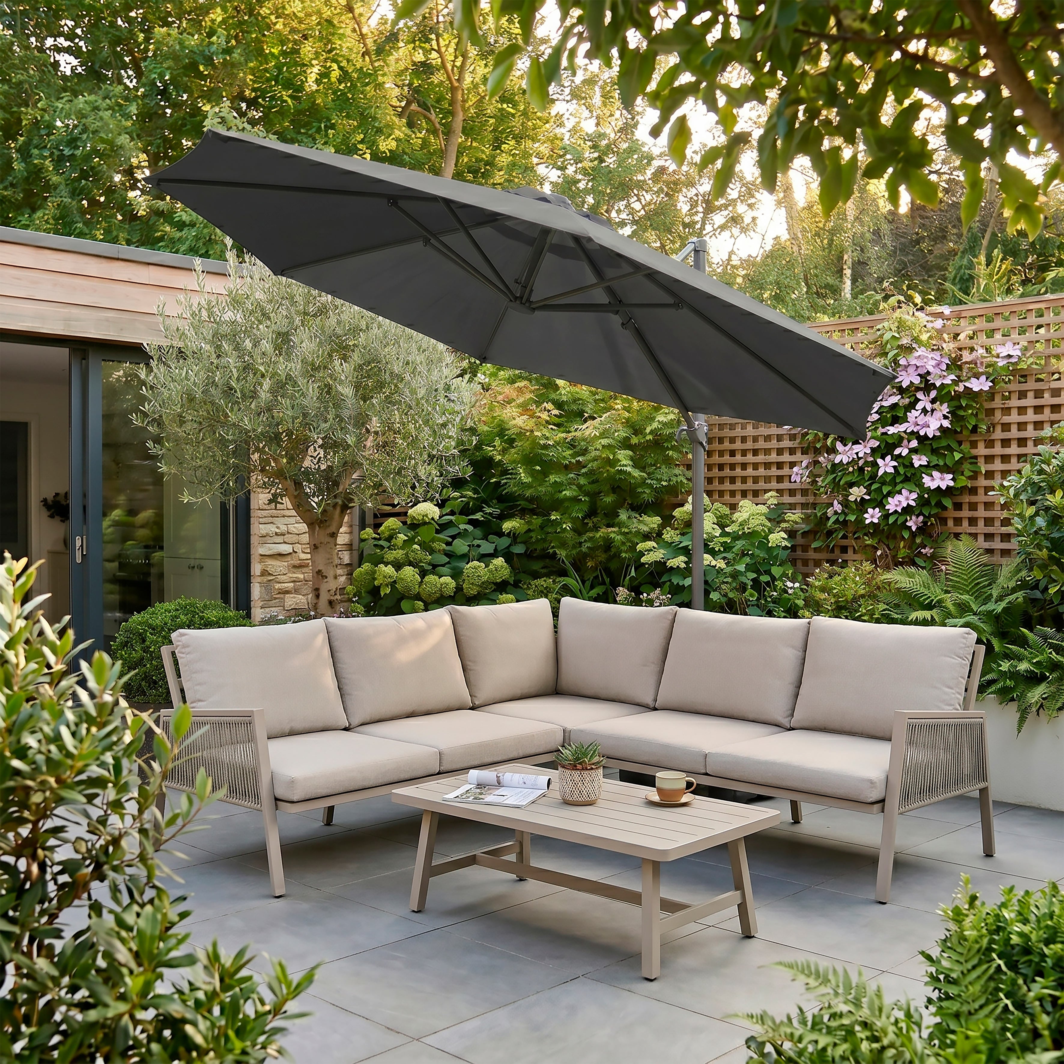 Ø3m Garden/Patio Cantilever Parasol/Umbrella, Tilt, 360° Rotation and Cover, Grey - DG267