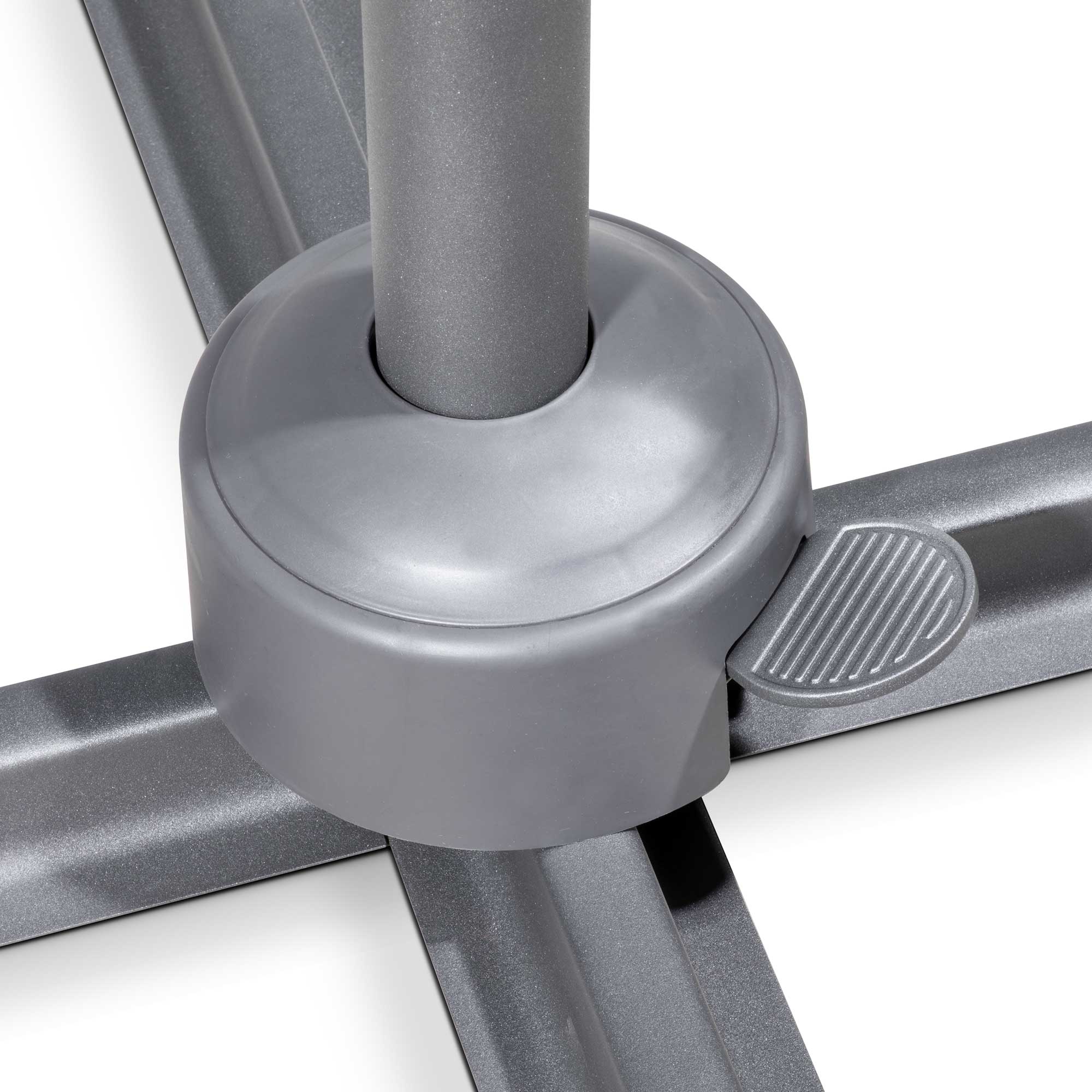 Dellonda DG268 Parasols Action shot - rotation - foot - pedal