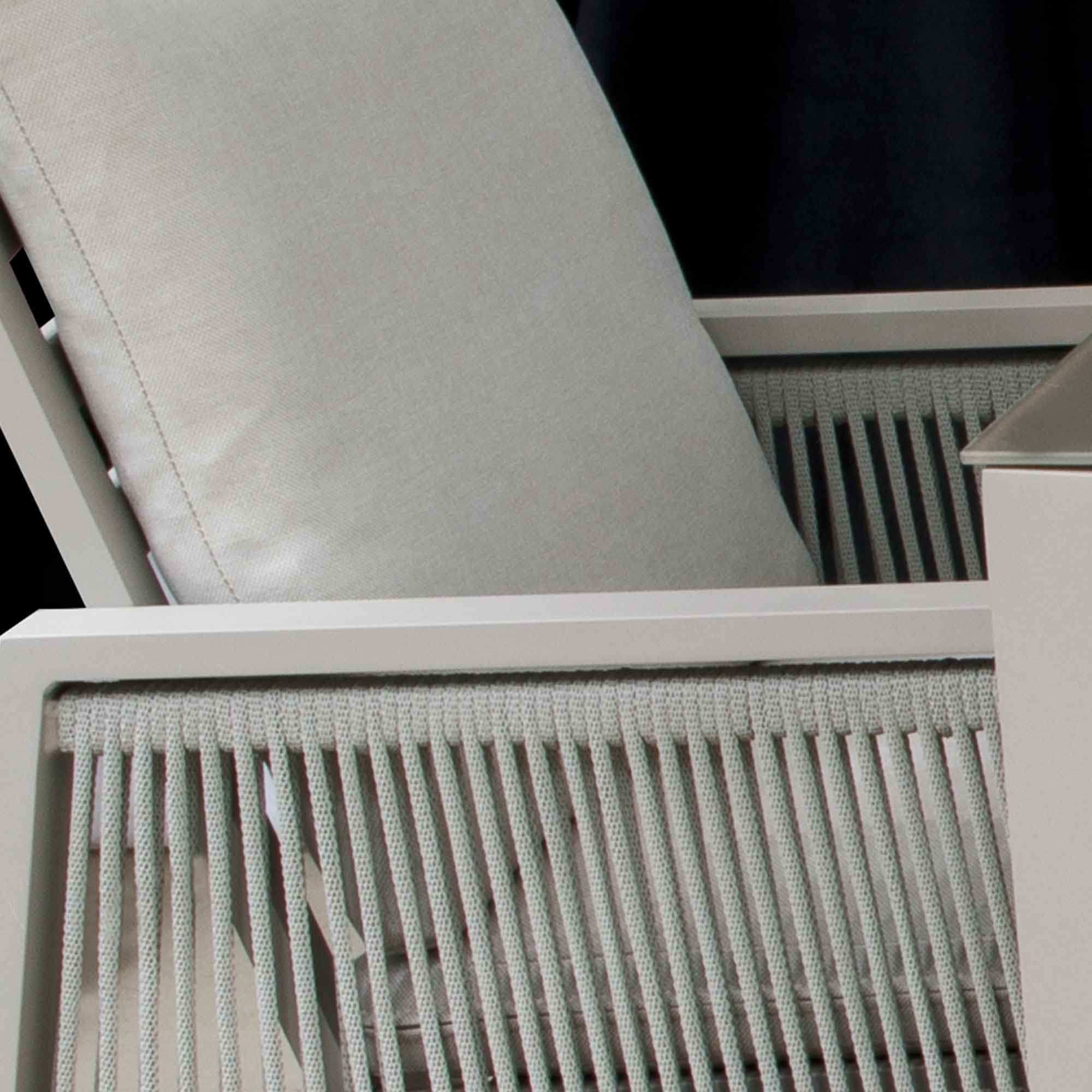 Dellonda DG83 Dining Sets Close - meterial