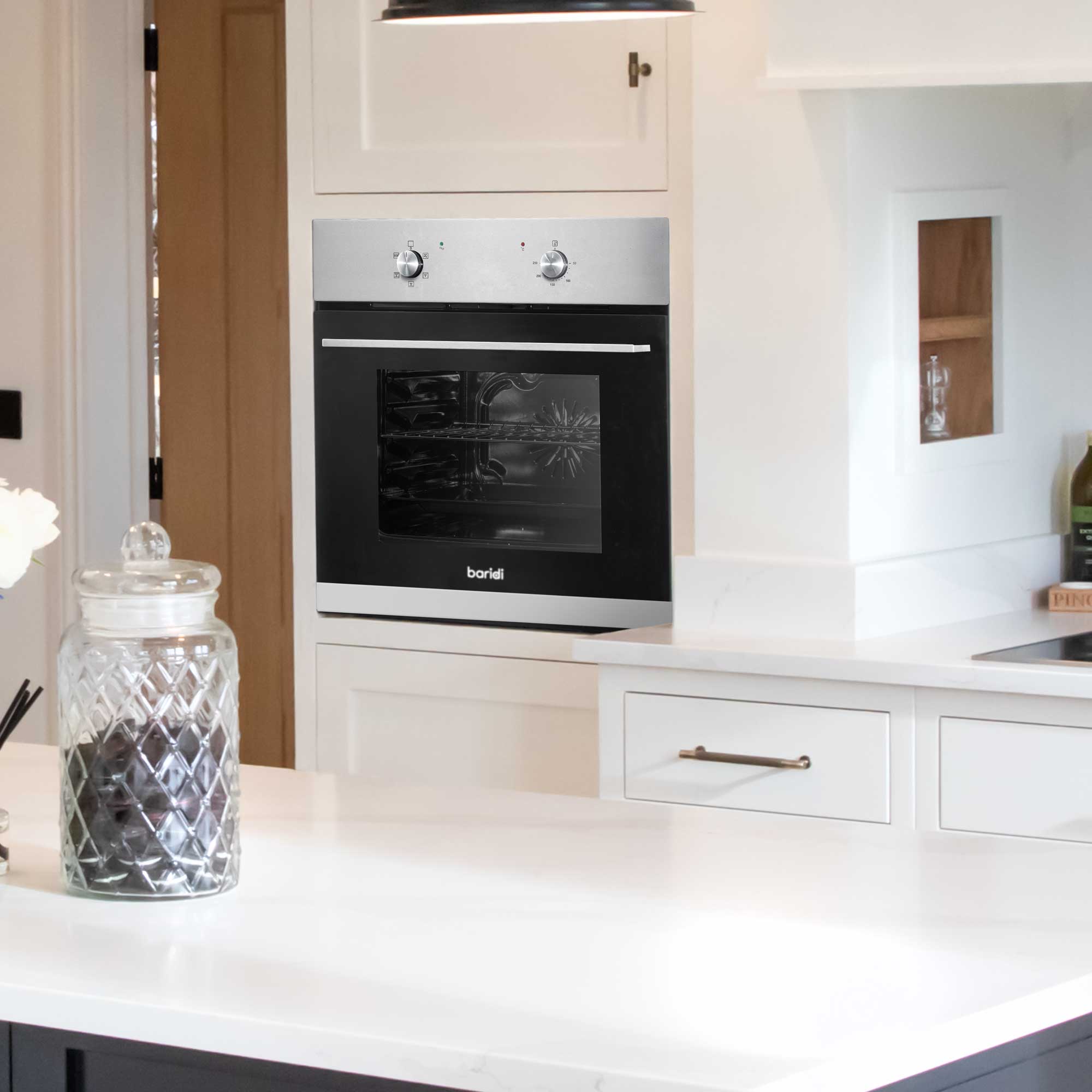 Baridi DH125 Fan Oven Action shot - lifestyle