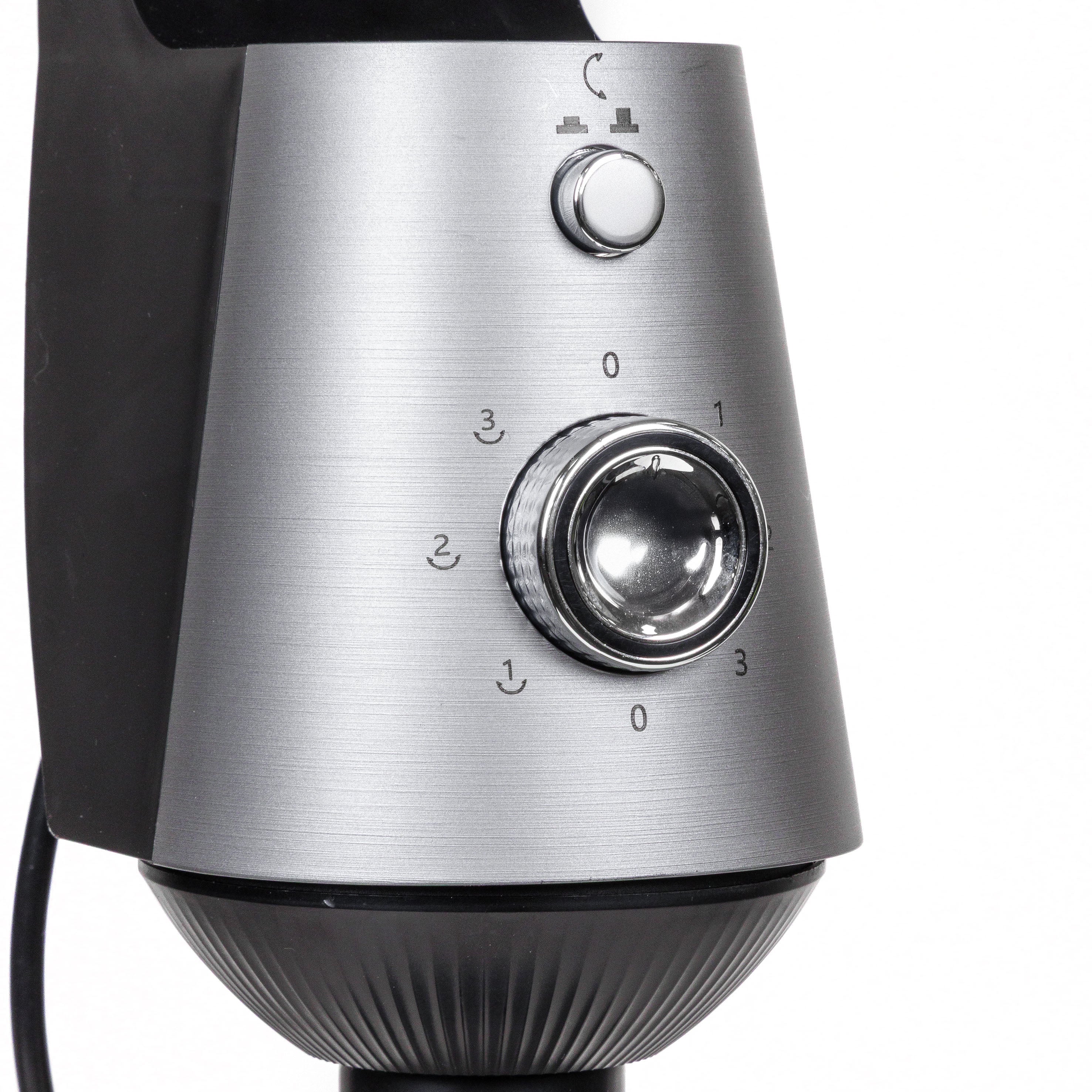 Baridi DH142 Fan Action shot - controls