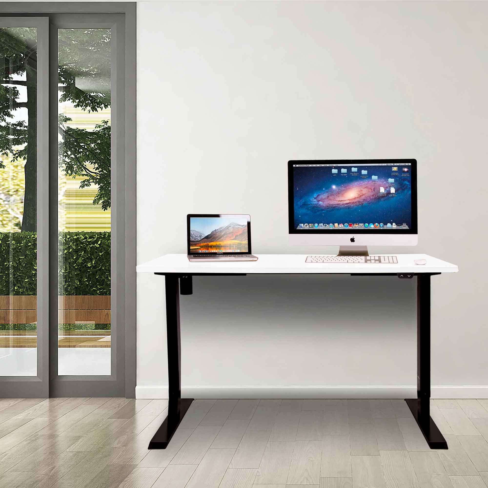 Dellonda DH40 Adjustable Desk Action shot - in office