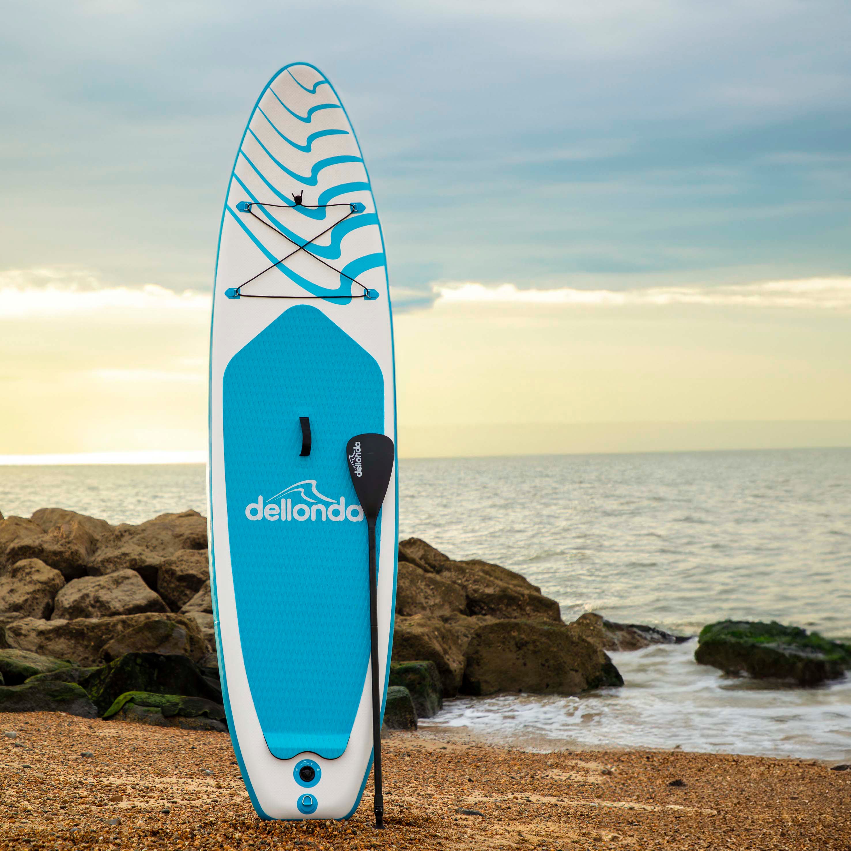 Dellonda DL152 Paddle Board Action shot - lifestyle