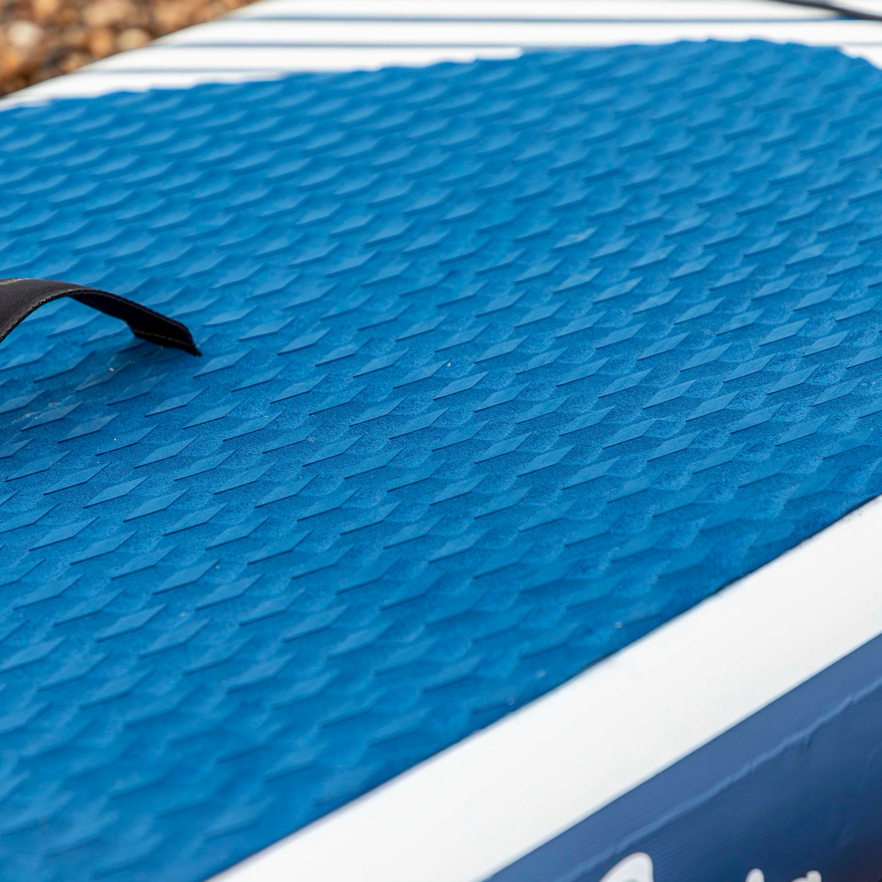 Dellonda DL153 Paddle Board Action shot - close