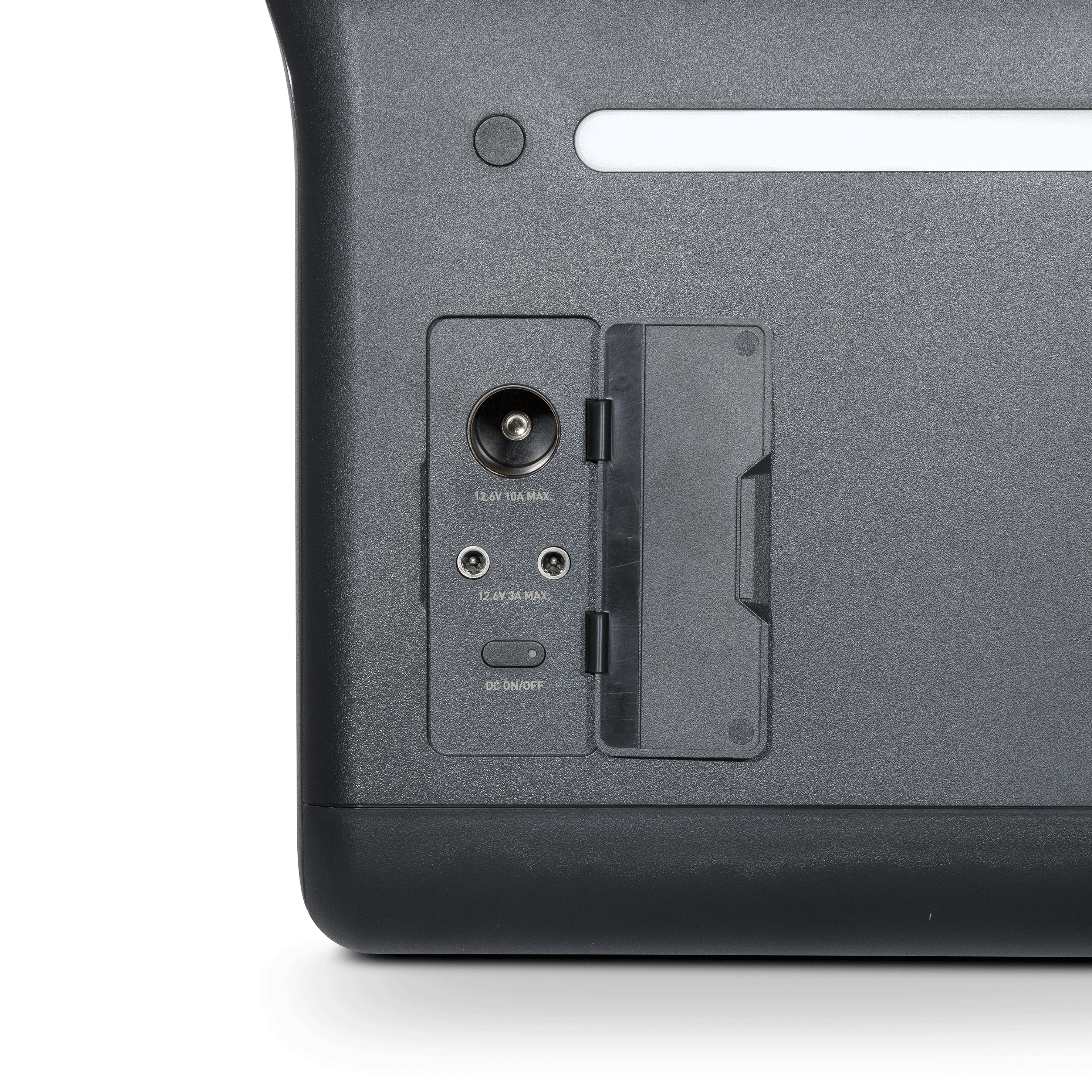 Dellonda DL162 Power Station Action shot - side - open