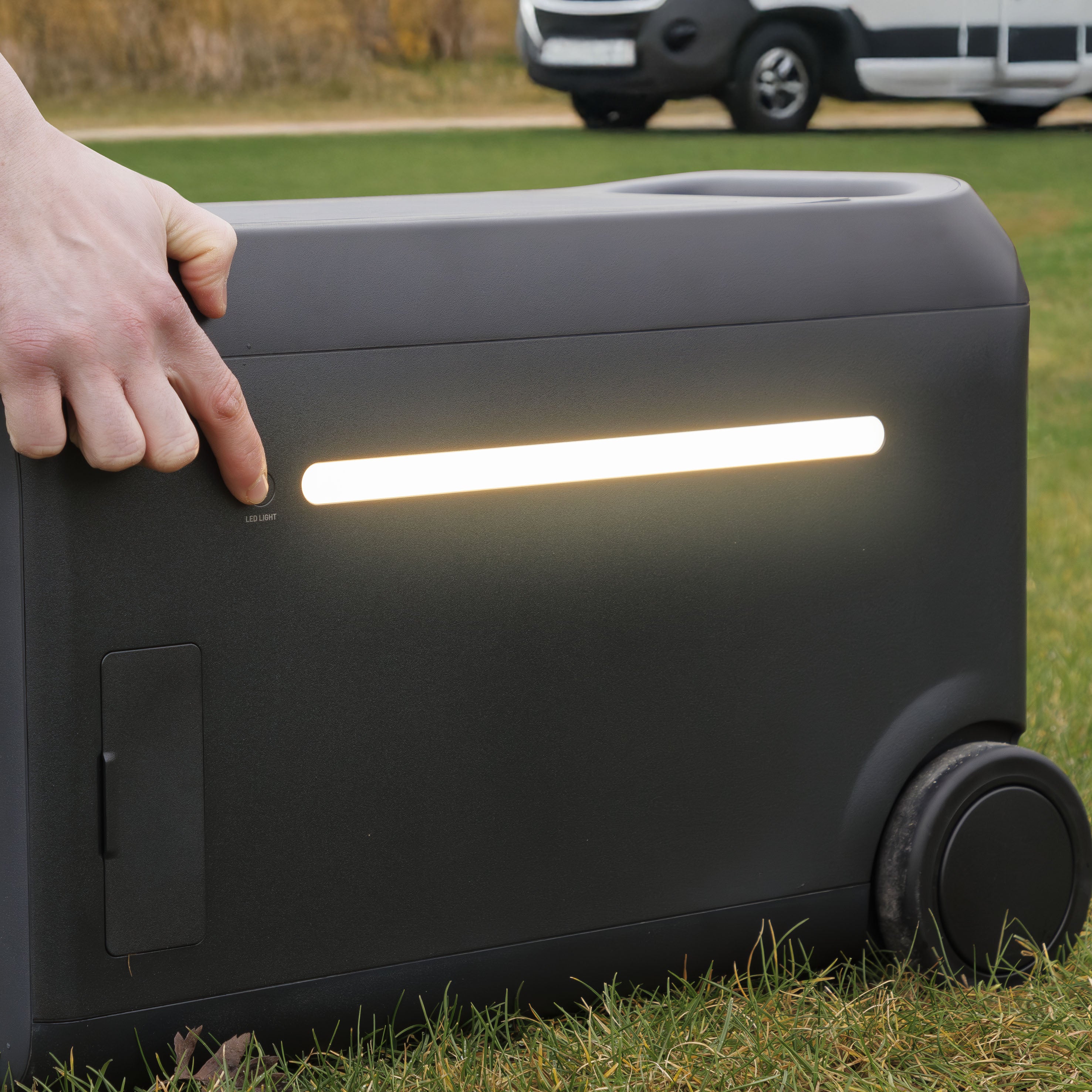 Dellonda DL163 Power Station Action shot - led - light