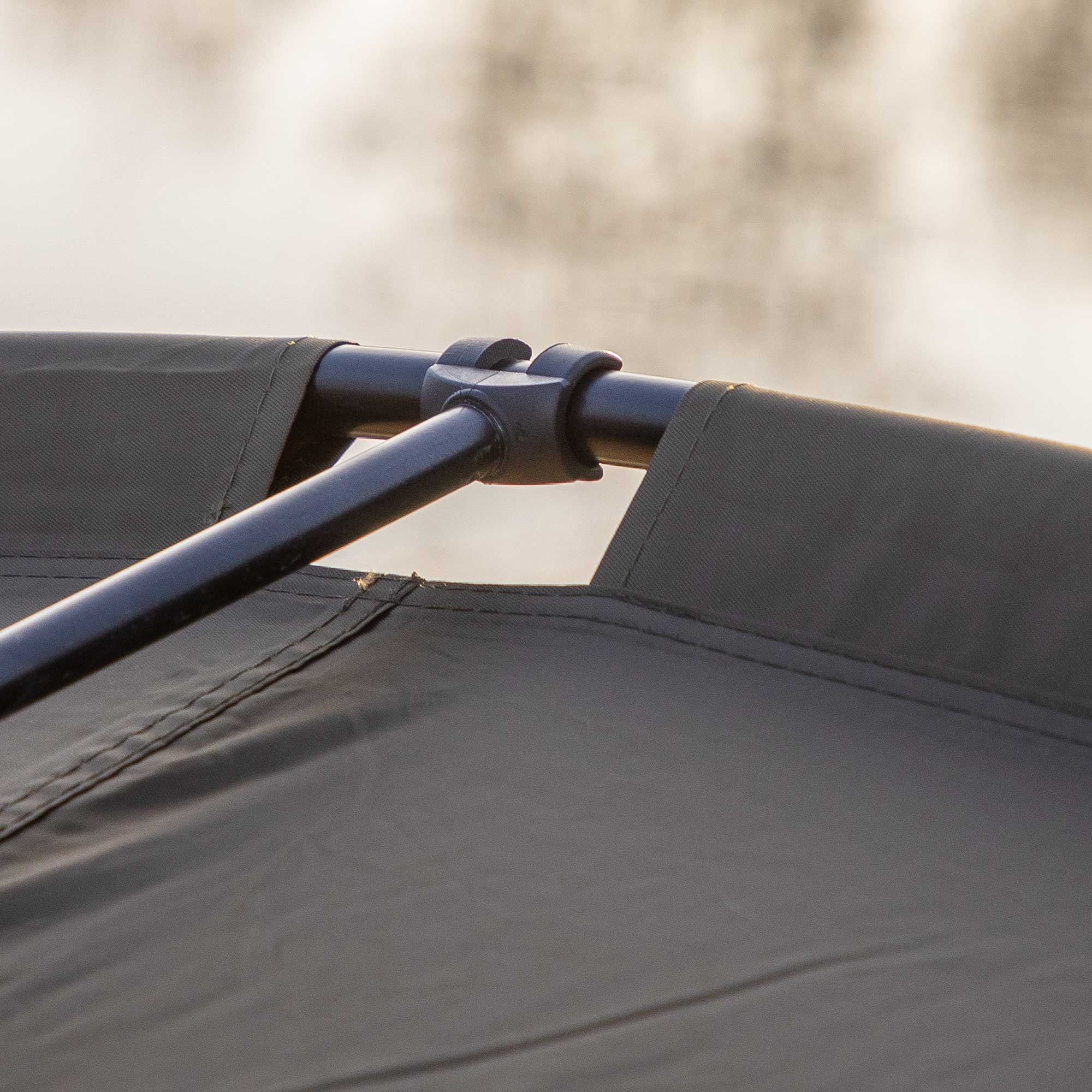 Dellonda DL75 Bivouac Action shot - tension - rod