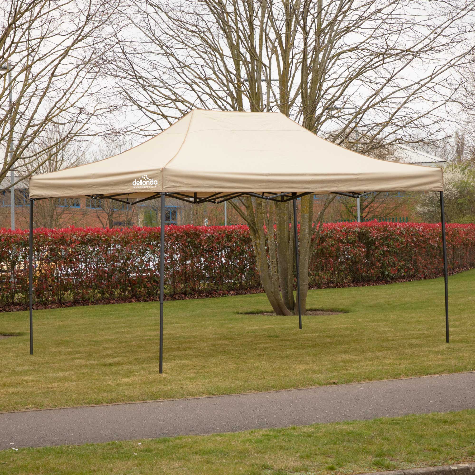 Dellonda DG134 Gazebos Action shot - on grass