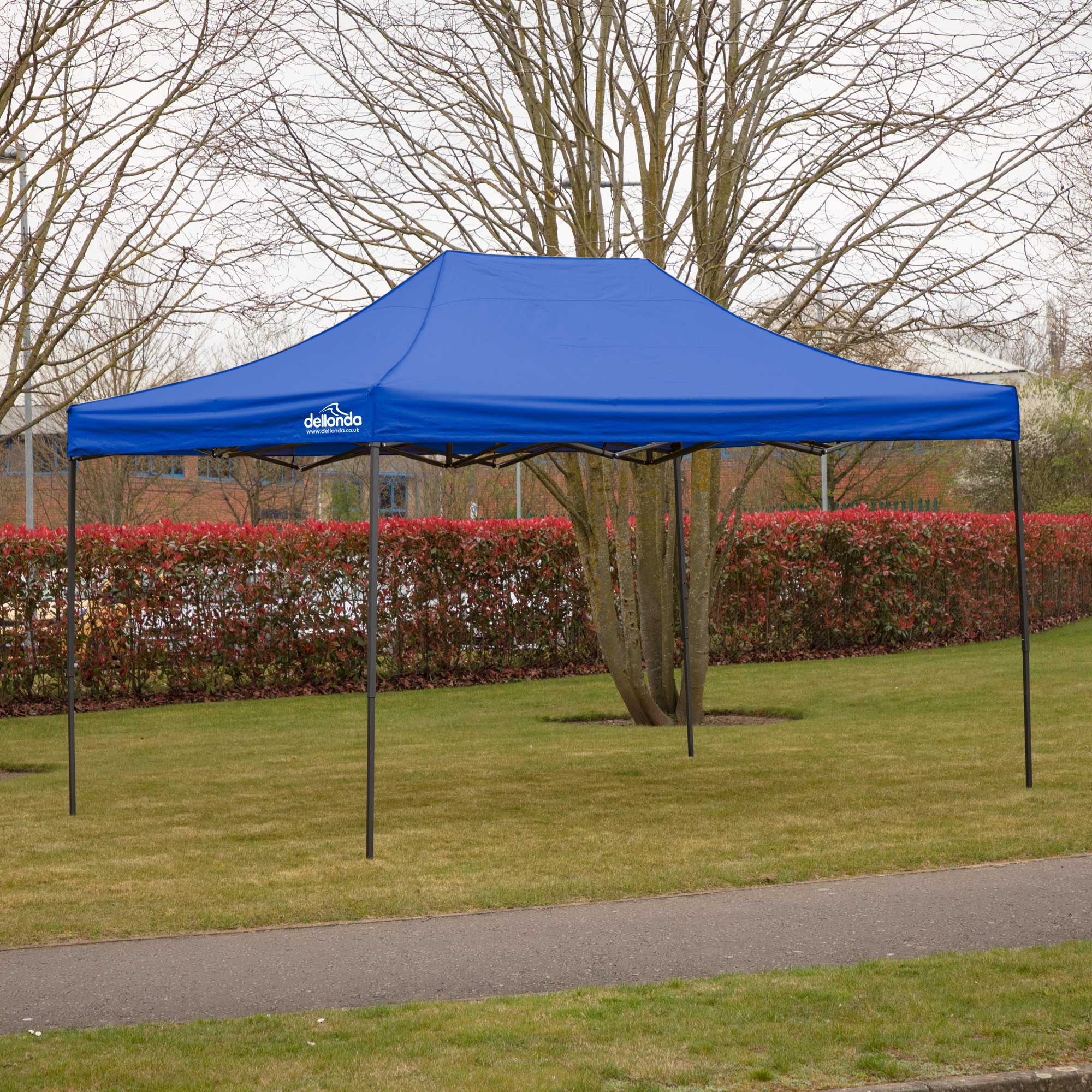 Dellonda DG135 Gazebos Action shot - on grass