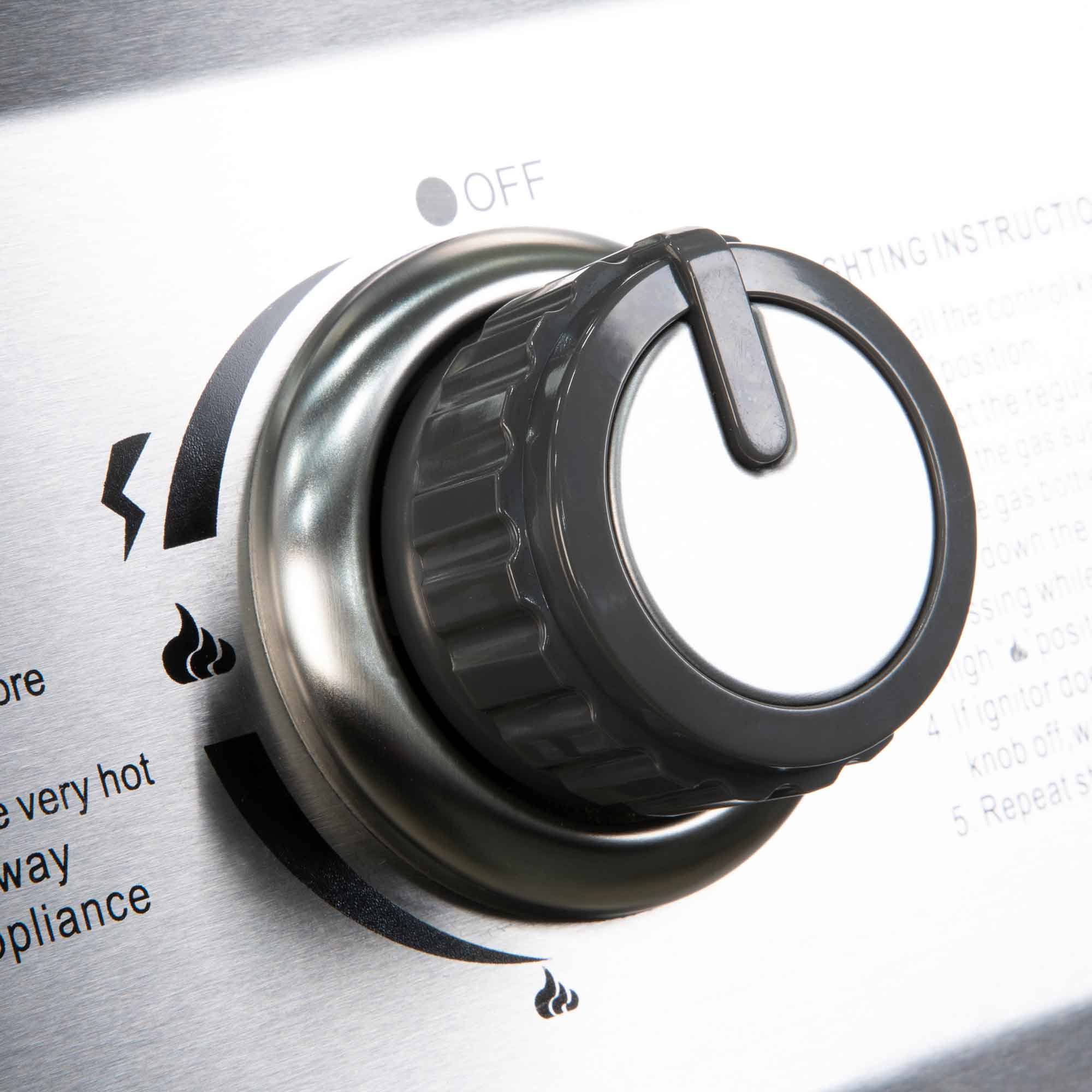 Dellonda DG17 Barbecues Action shot - dial