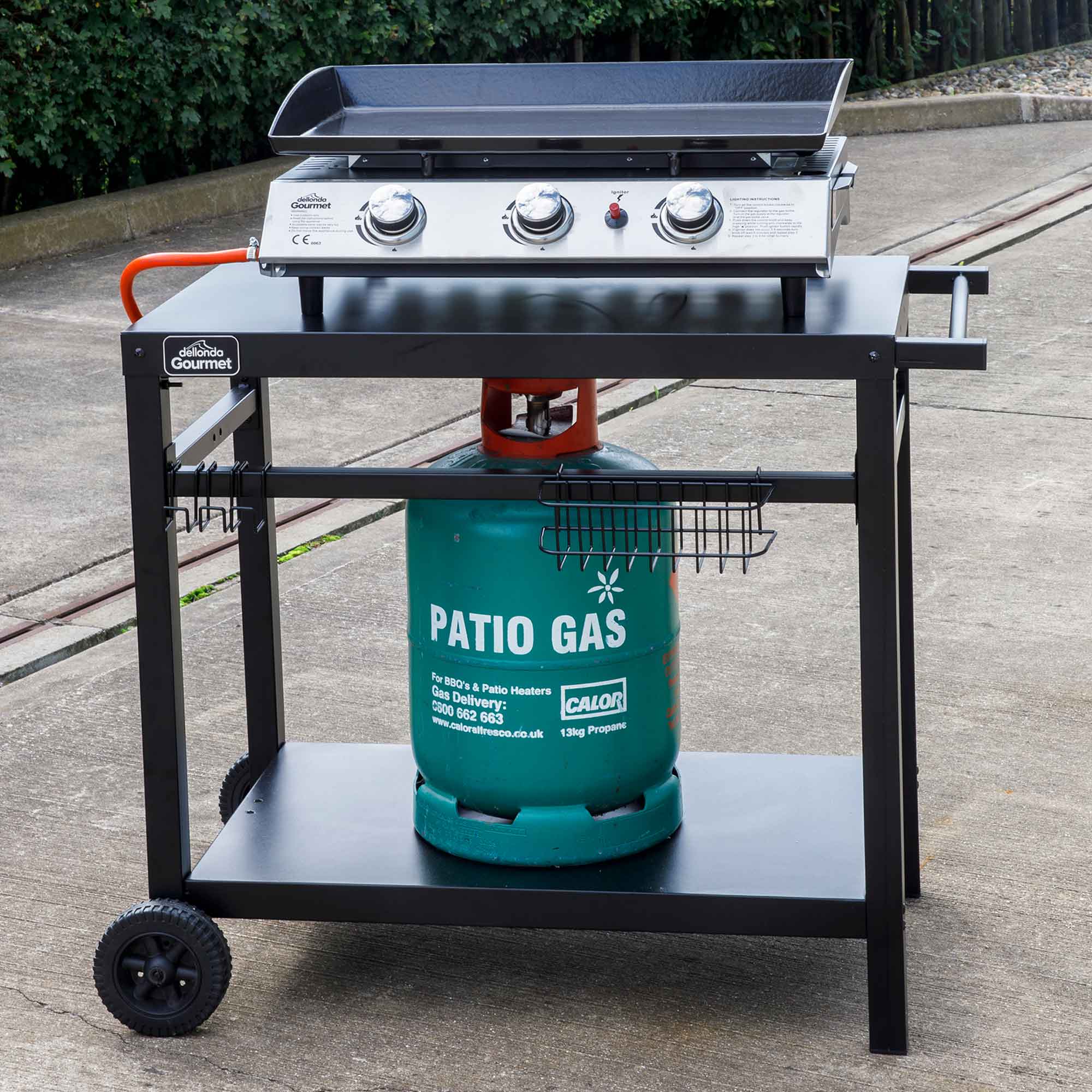 Dellonda DG45 Barbecue Trolley Action shot - with plancha