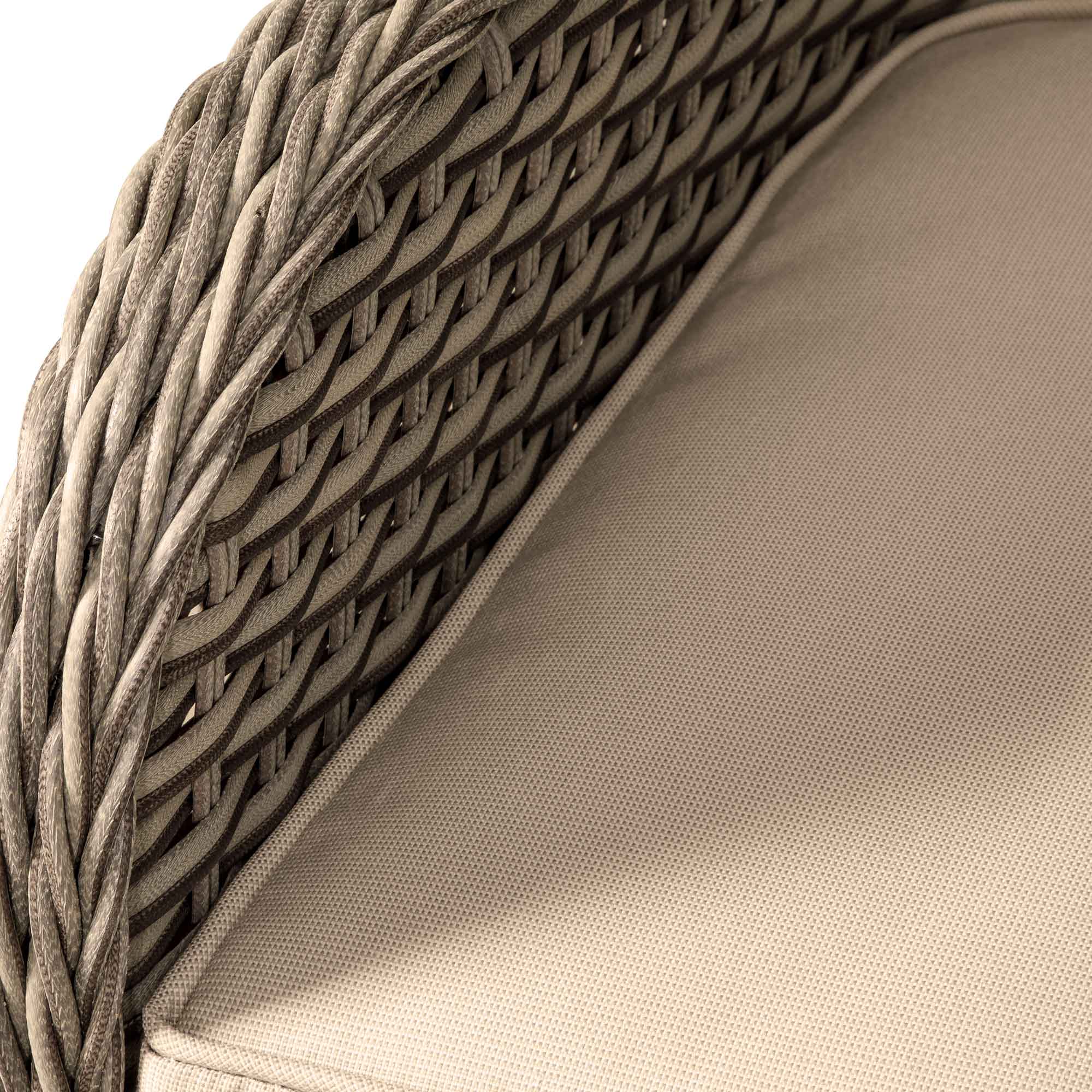 Dellonda DG69 Loungers Action shot - close - ratan