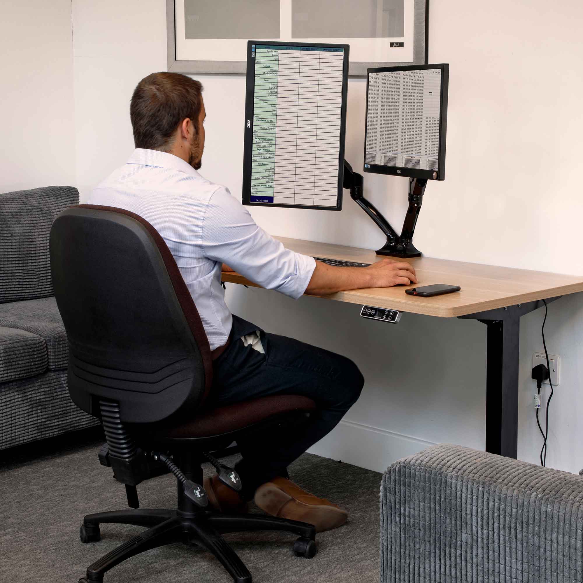 Dellonda DH25 Monitor Arms Action shot - in use - screen - turned