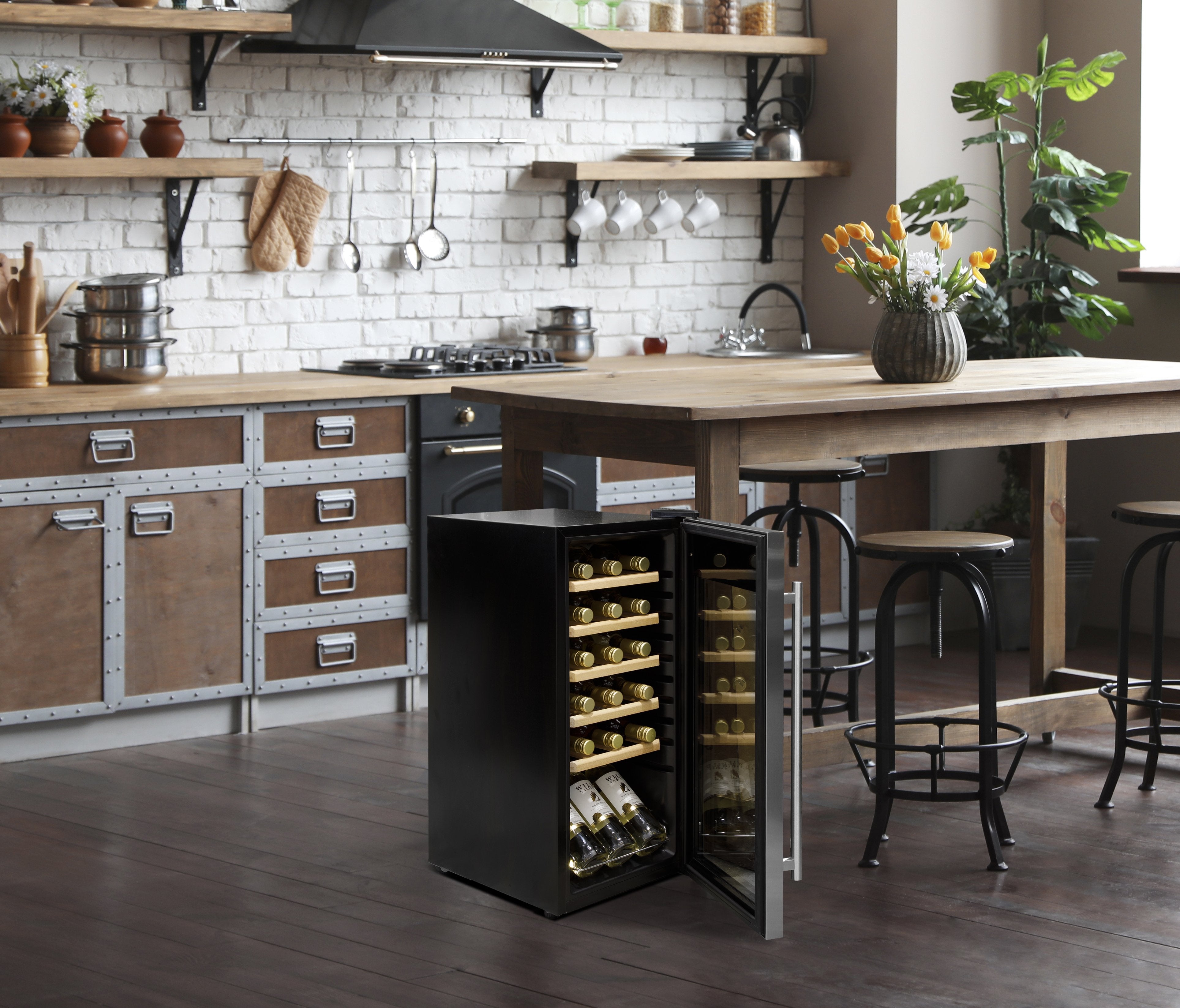 Baridi DH29 Wine Fridges Action shot - in kitchen