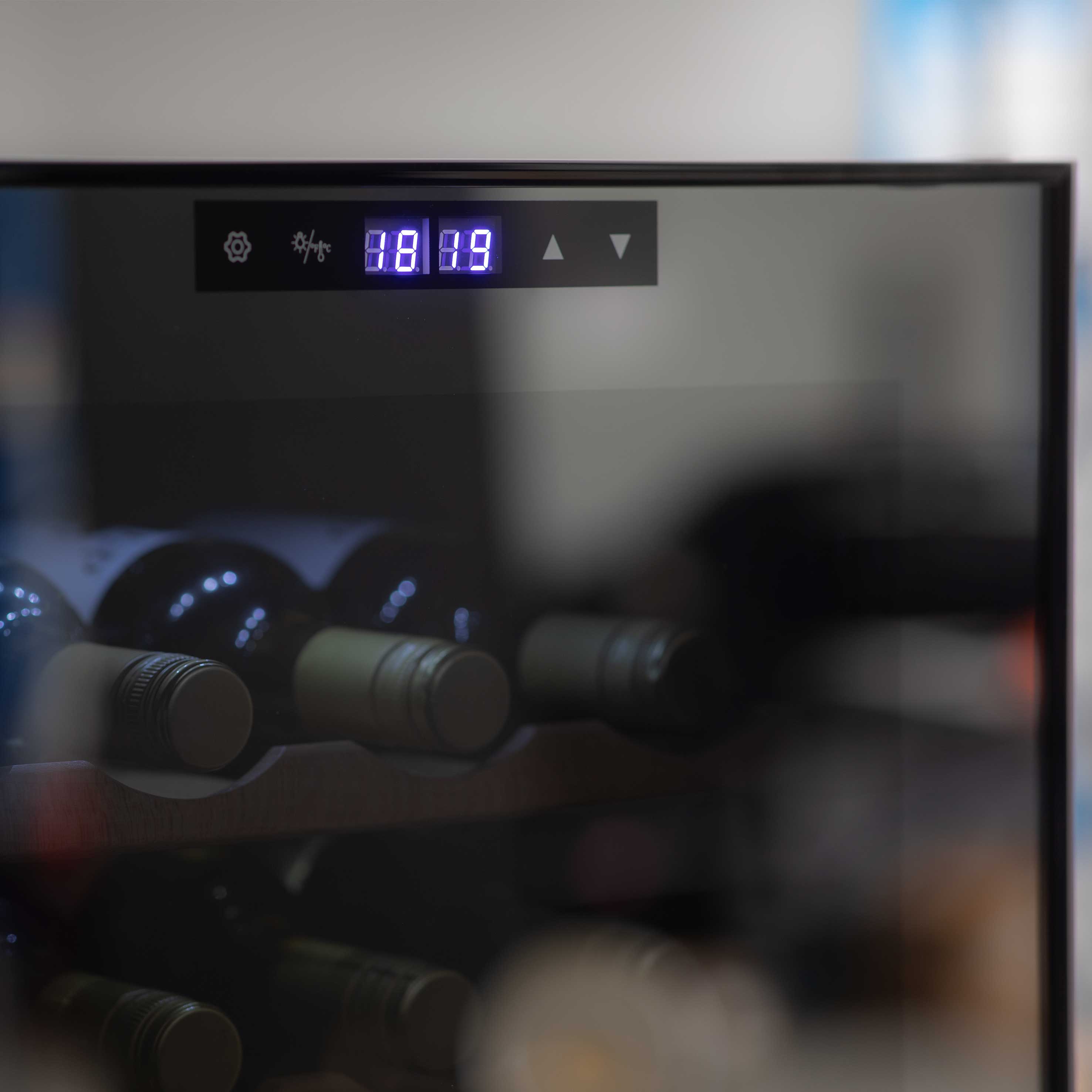 Baridi DH92 Wine Fridges Action shot - control - panel