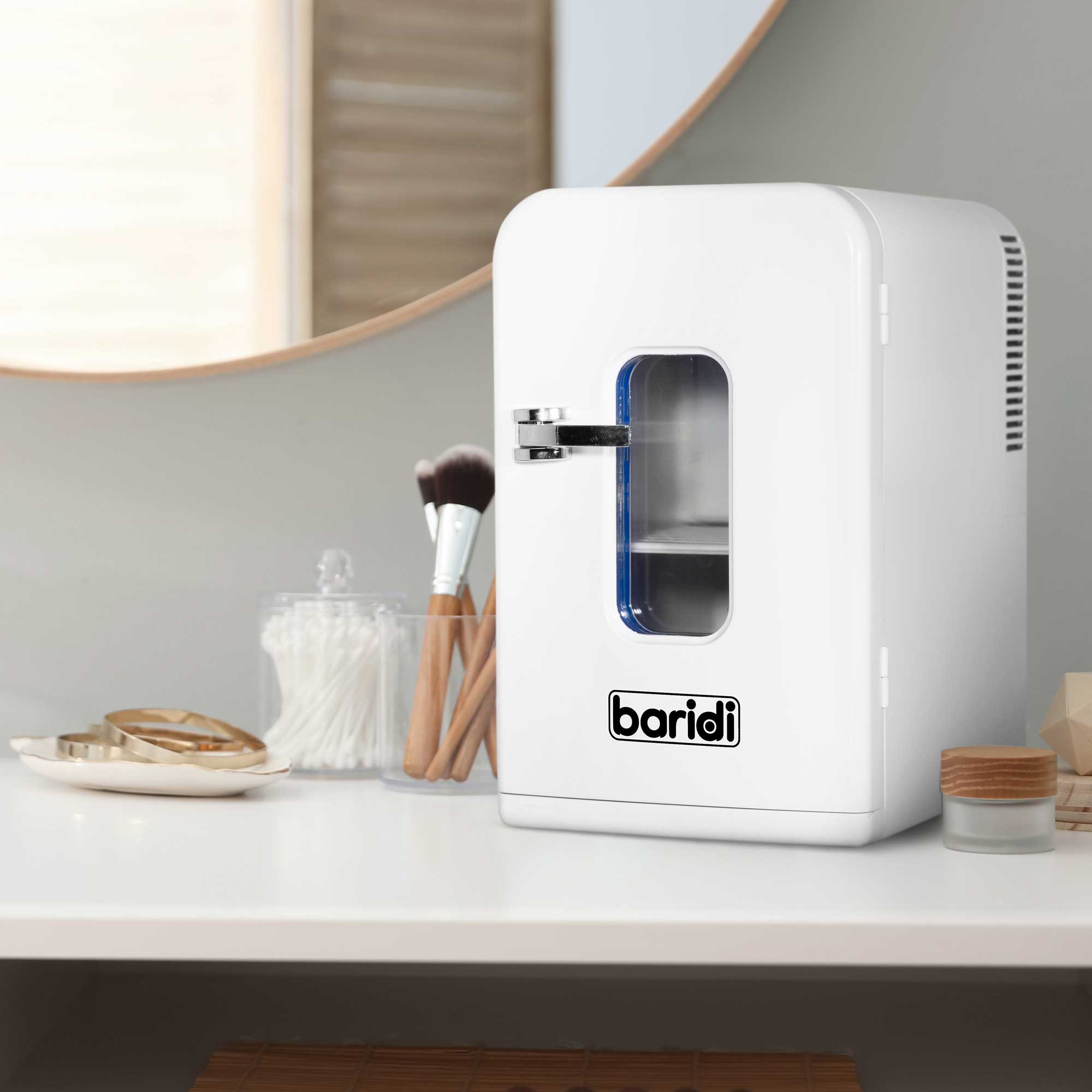 Baridi DH94 Drinks Fridge Action shot - on make - up - table