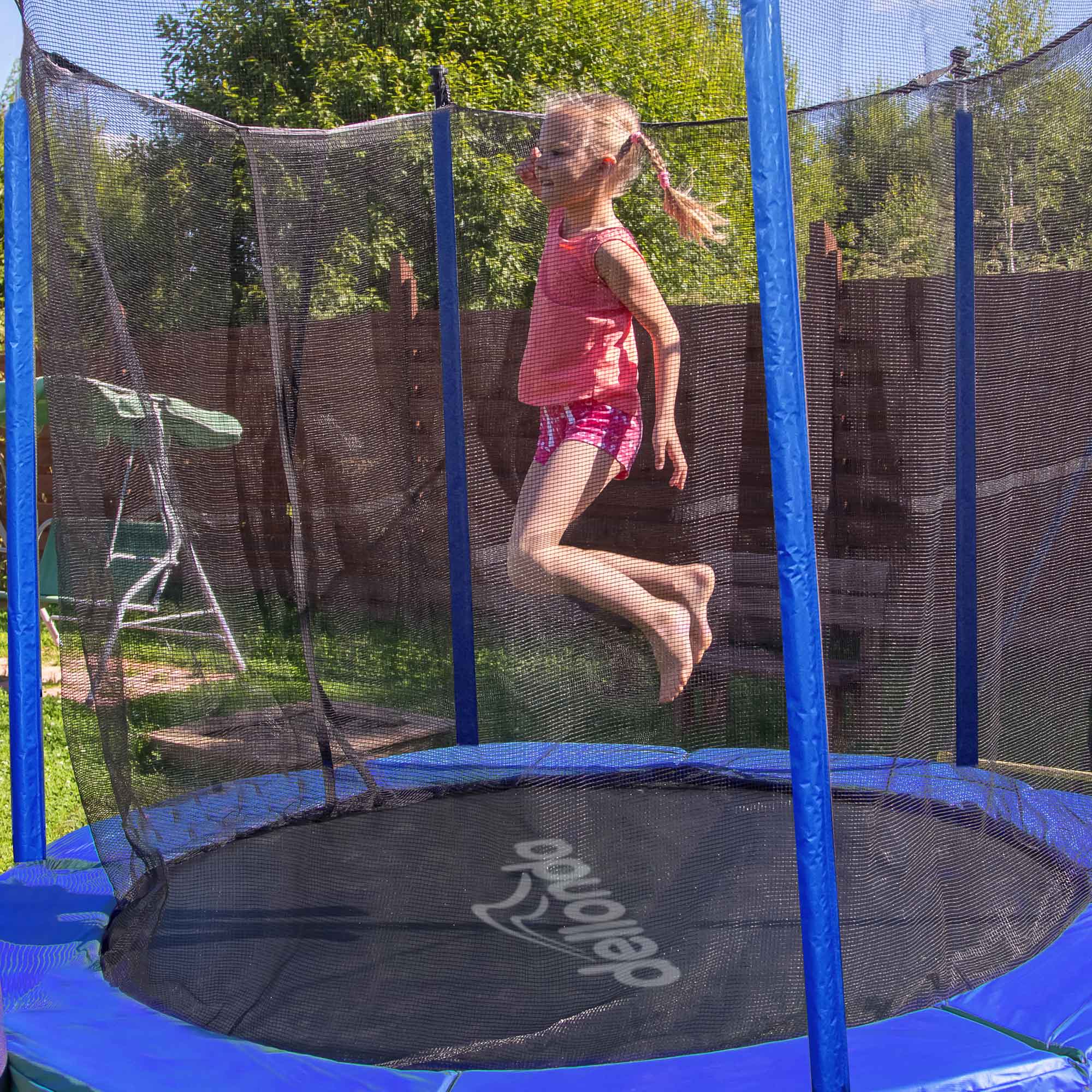Dellonda DL66 Trampolines Action shot - lifestyle - images