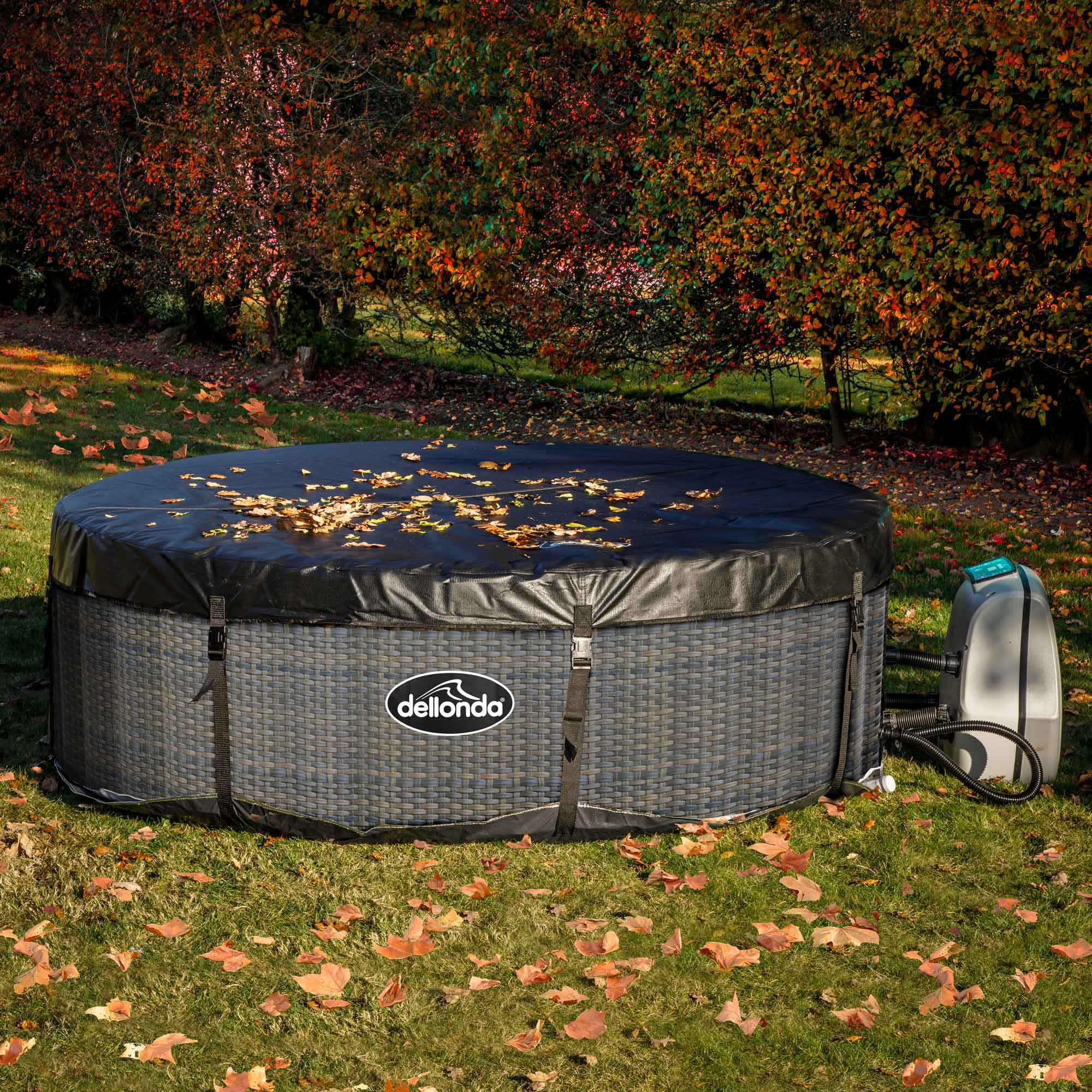 Dellonda DL91 Hot Tubs Action shot - with cover - autumn - leaves