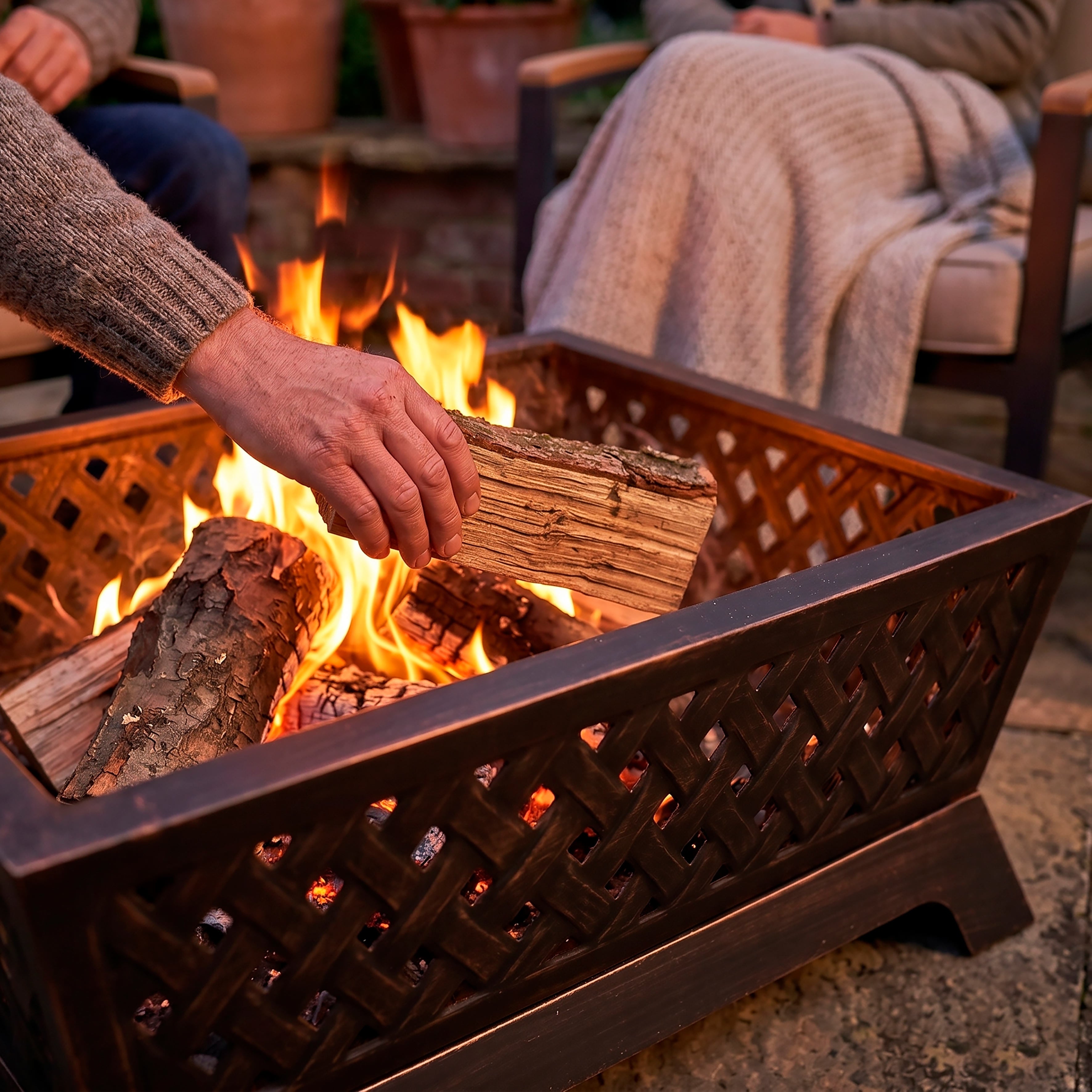35" Rectangular Outdoor Fire Pit, Antique Bronze Effect - DG44