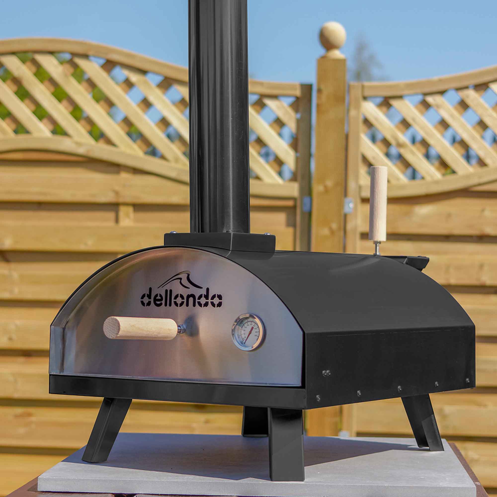 Portable Wood-Fired Pizza Oven and Smoking Oven, Black/Stainless Steel, Weatherproof Cover - DG218 - Dellonda