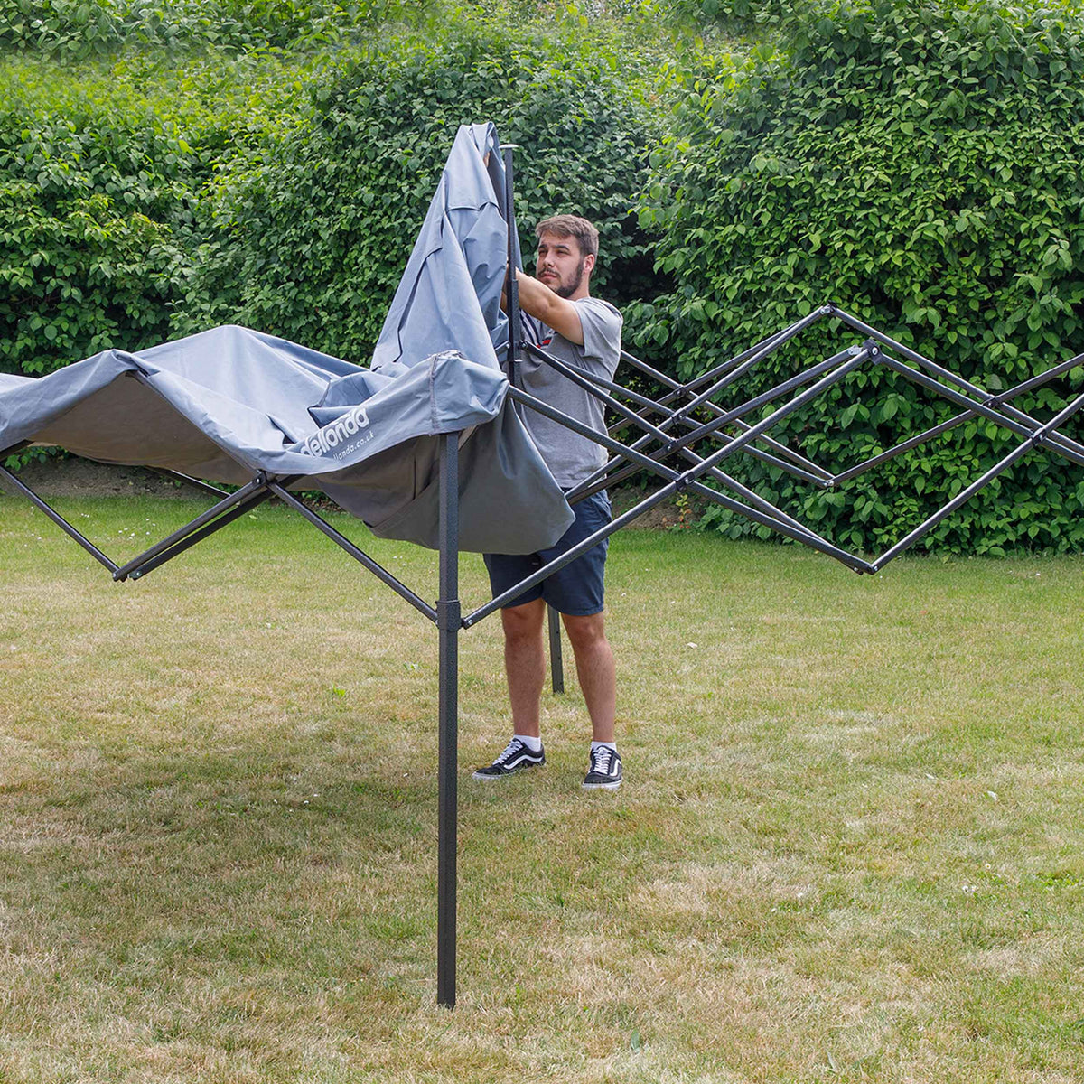 Premium 3x3m Pop Up Gazebo Heavy Duty Water Resistant Carry Bag