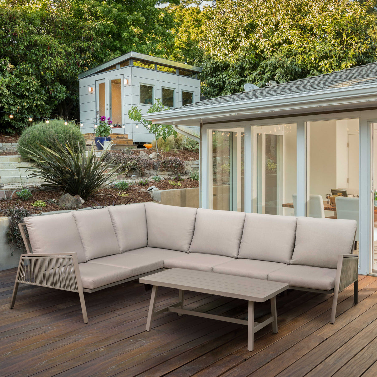 Deck top couch set