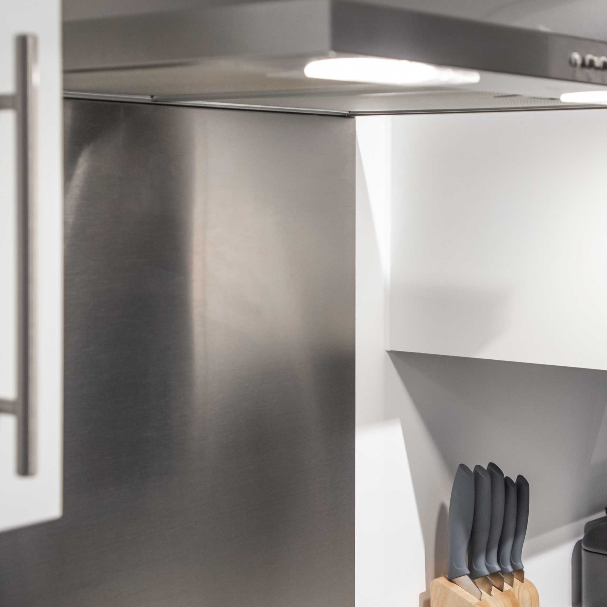 Baridi 60cm Splashback for Cooker Hoods, Extractor Fans, Range Hoods, Stainless Steel - DH193
