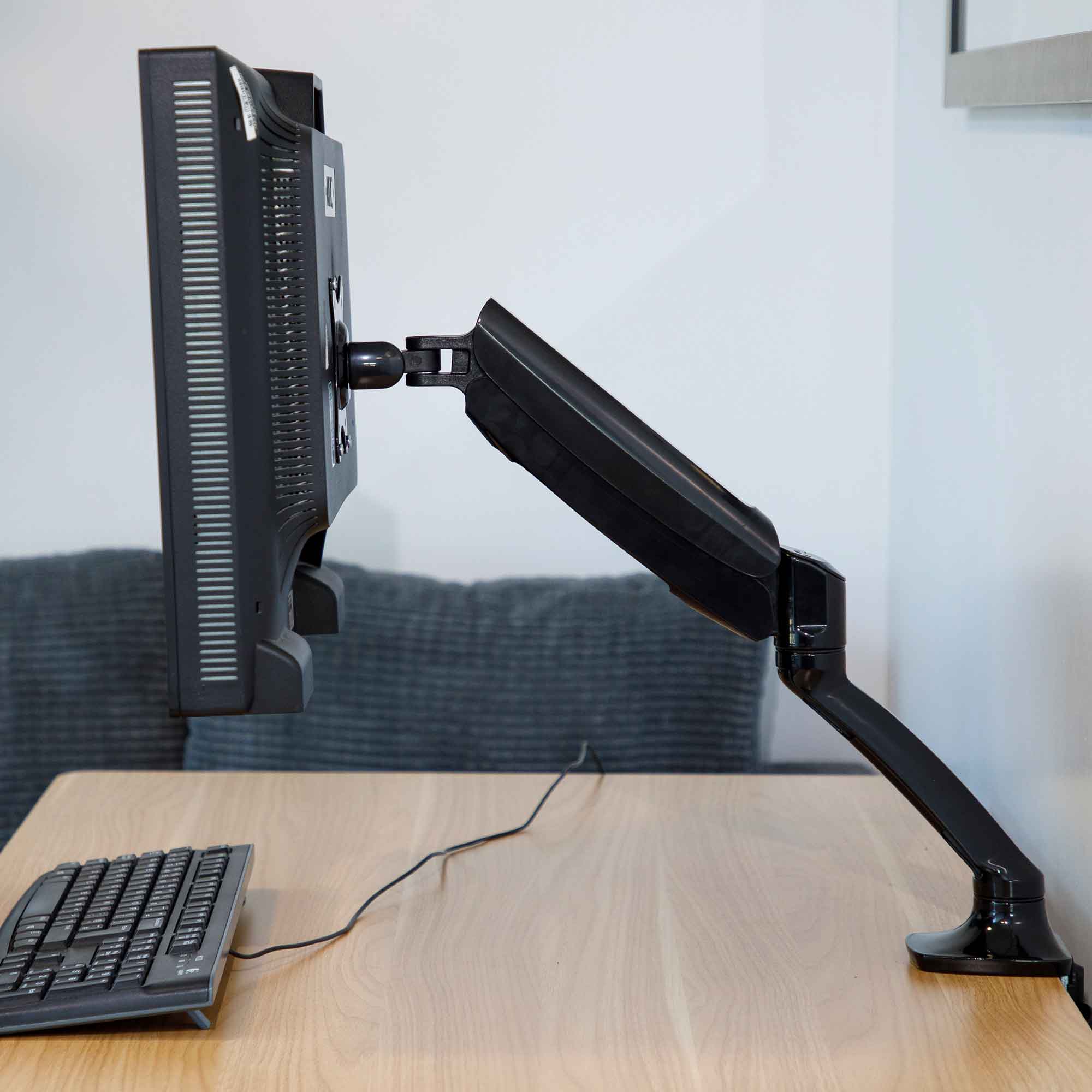 Adjustable & Rotating Single Monitor Arm, 9kg Load Capacity, 10-27" Screens - Black - DH24 - Dellonda