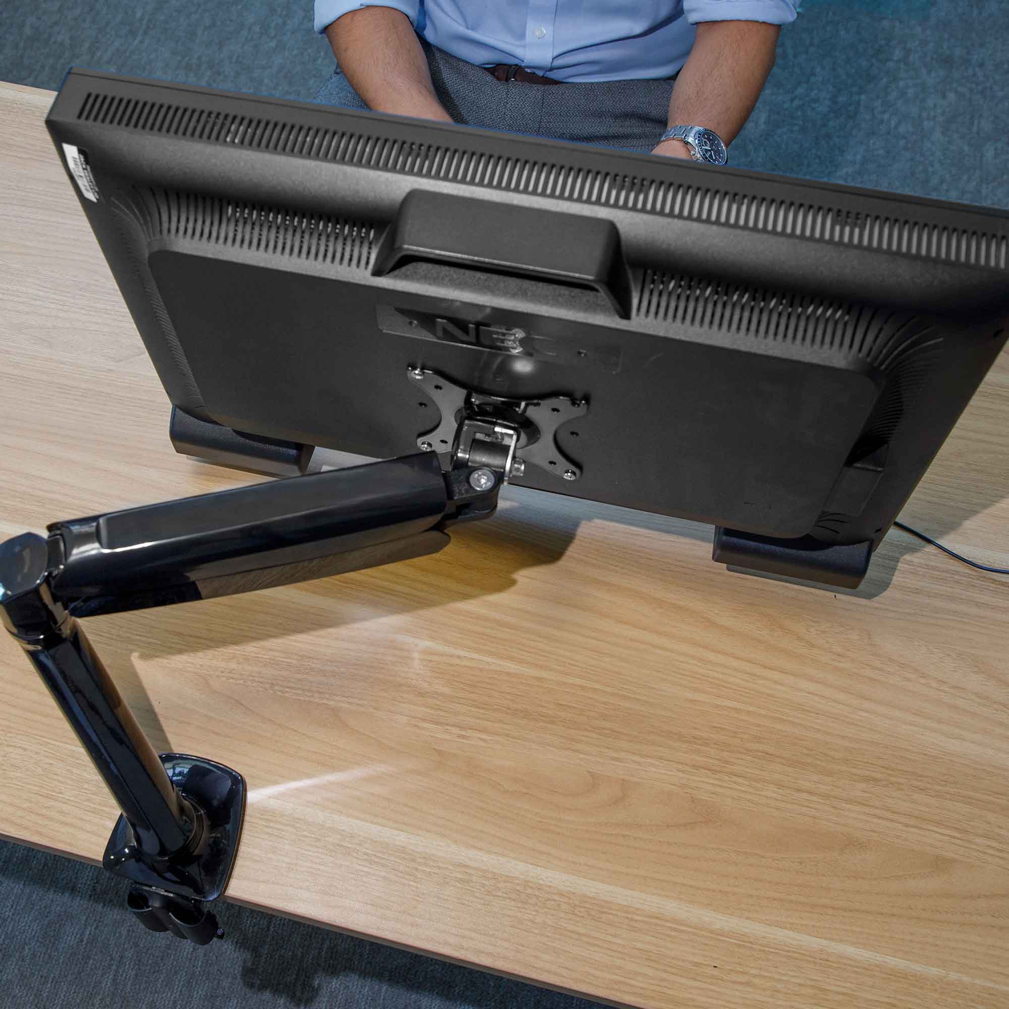 Adjustable & Rotating Single Monitor Arm, 9kg Load Capacity, 10-27" Screens - Black - DH24 - Dellonda